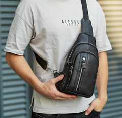 Мужской кожаный рюкзак кросс-боди Tiding Bag черный