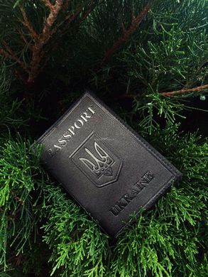 Шкіряна обкладинка для паспорта з написом Ukraine, Чорний
