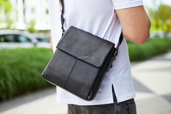 Мужская сумка на плечо черная кожаная из натуральной кожи Tiding Bag ТВ-130041